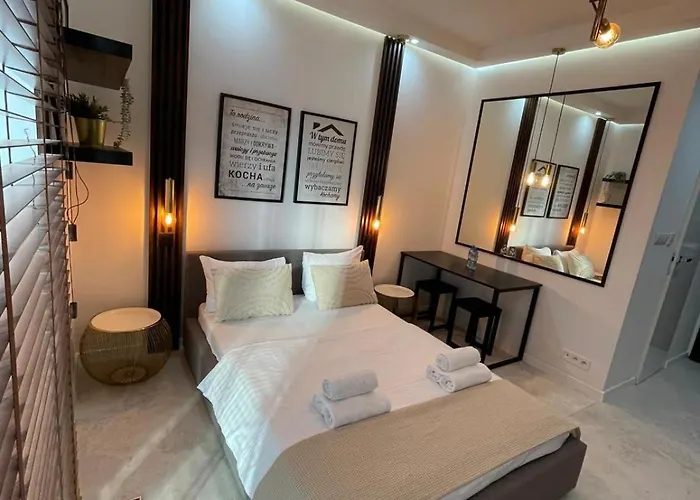 Pawia Charming * Warsaw