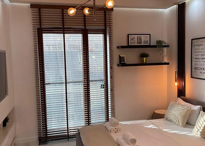 Pawia Charming * Warsaw